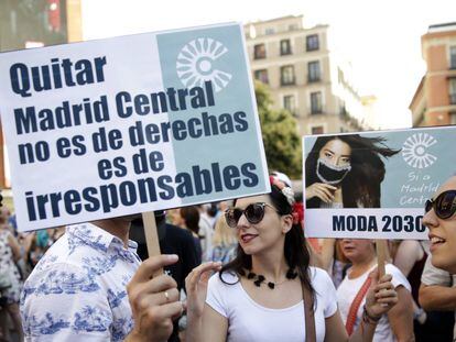 La manifestación en favor de Madrid Central, en imágenes