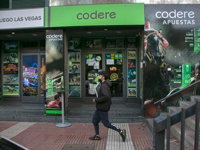 Salón de apuestas de Codere en Alcorcón (Madrid), en una imagen del miércoles pasado.