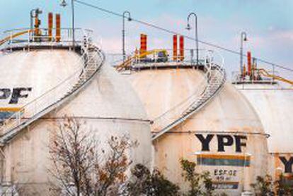 Almacenamiento de gas de YPF.