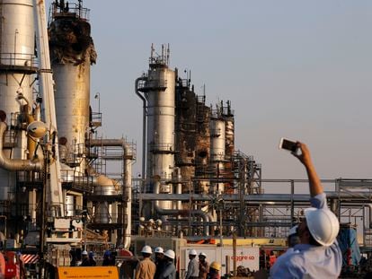 Instalaciones de procesamiento de petróleo de Aramco. AP
