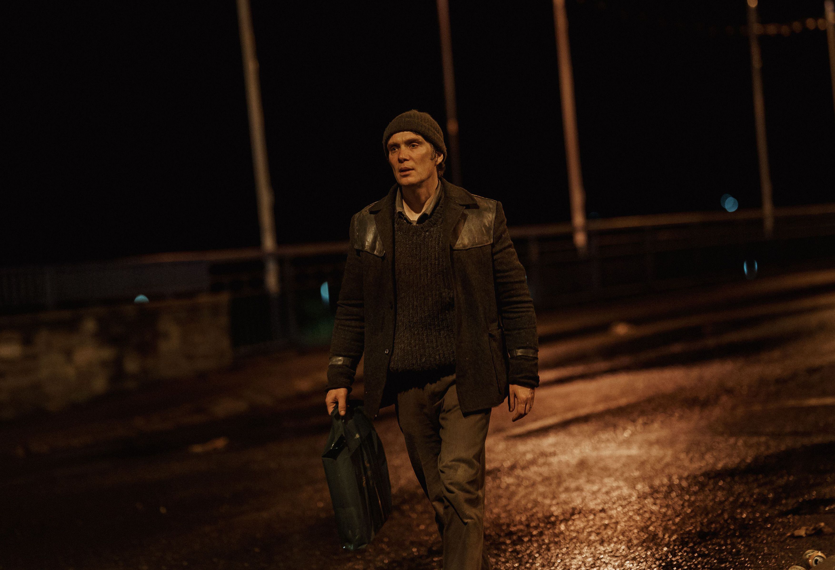 Cillian Murphy, en una escena de 'Small Things Like These', la película que ha inaugurado la Berlinale.