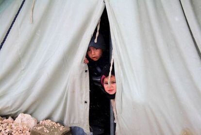 Niños sirios refugiados en al-Marj, en el valle de Bekaa, el 9 de enero.