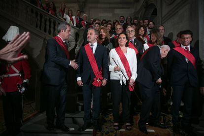 Foto oficial con Forn, Collboni, Colau, Maragall y Valls.