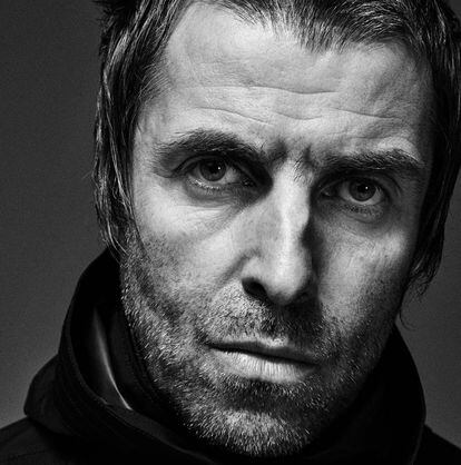 Liam Gallagher posa en exclusiva para ICON en Londres. Lleva una chaqueta Stone Island.