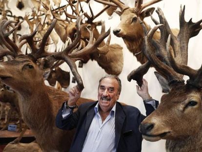 El empresario Marcial Gómez Sequeira, en uno de sus pabellones de caza en La Moraleja. En vídeo, la entrevista de EL PAÍS a Gómez Siquiera.