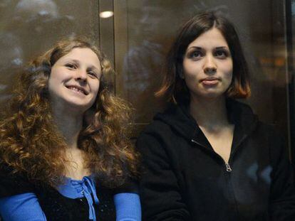 Las dos integrantes del grupo Pussy Riot condenadas a dos a&ntilde;os de c&aacute;rcel.