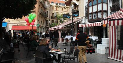 En la plaza de las Flores y alrededores se concentra el mejor tapeo.