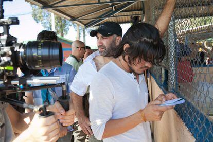 Uno de los actores durante el rodaje de la película.