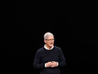 Tim Cook, CEO de Apple, presentando la Apple Card este martes.