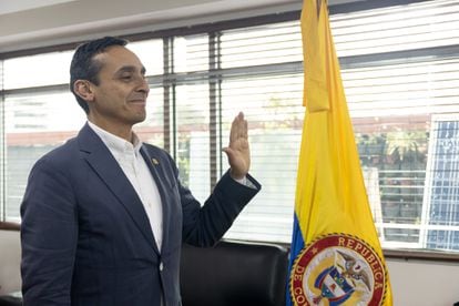 El director general del Servicio Geológico Colombiano, Julio Fierro, el día en que tomó el cargo.