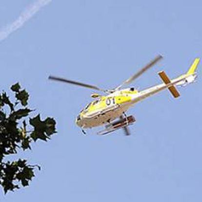 Helicóptero de los Mossos d'Esquadra en el fueron trasladados el presidente de la Generalitat y los diputados