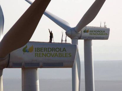 Arcelor irrumpe en la puja por la macrocartera de renovables de Iberdrola en España