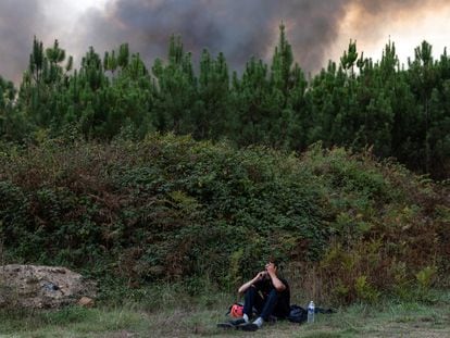 Un bosque en llamas en Herm, Francia, el pasado 12 septiembre.