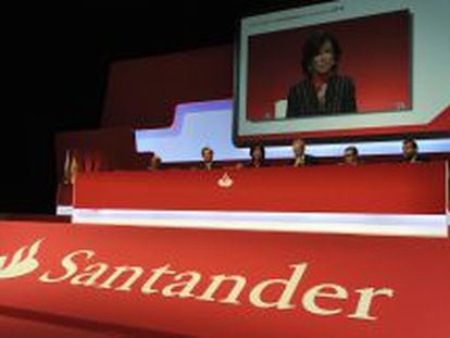 Ana Patricia Bot&iacute;n, presidenta de Banco Santander, ante la junta de accionistas.