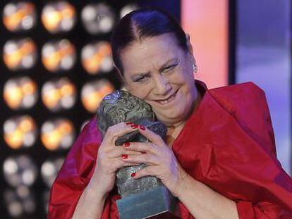 La intérprete, de amplia trayectoria en teatro, cine y televisión, ganadora de un premio Goya en 2014 por  Las brujas de Zugarramurdi , de Álex de la Iglesia, fallece en un hospital de Madrid por un derrame cerebral