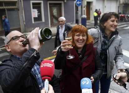 Agraciados con la suerte en la localidad Pasaia.