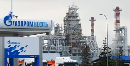 Gazprom y Rosneft: los gigantes energéticos rusos que han pasado de la élite empresarial a señalados en Occidente | Economía | EL PAÍS