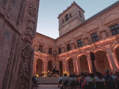 El patio barroco del monasterio de Uclés, durante el primer concierto del festival en julio.
