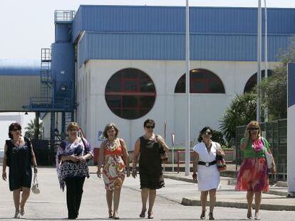 Trabajadoras de Altadis de C&aacute;diz, en 2009.