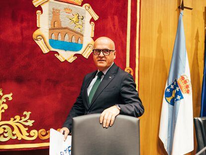 Manuel Baltar, al inicio del pleno en la Diputación de Ourense, el 4 de mayo.