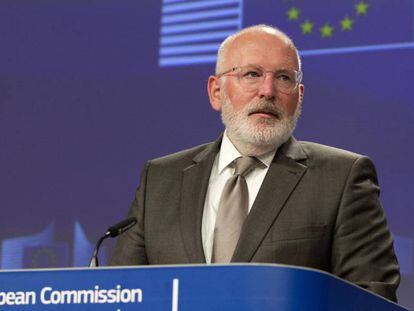 Frans Timmermans, en una conferencia de prensa este martes en Bruselas.