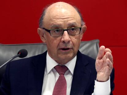 El ministro de Hacienda, Crist&oacute;bal Montoro.