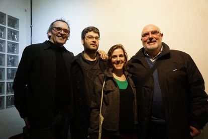 De izquierda a derecha, Javier Zalbidegoitia, Fernando Tarancón, Hélöise Guerrier y Laureano Domínguez, los cuatro socios de la editorial de cómic Astiberi.