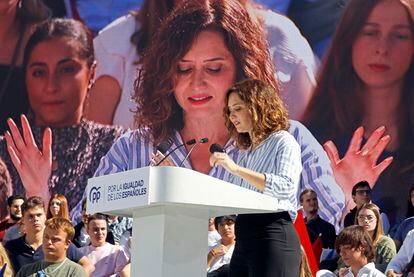 La presidenta de la Comunidad de Madrid, Isabel Díaz Ayuso, durante su intervención en acto del PP en Madrid. 