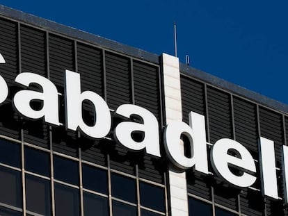 Sede de Banco Sabadell. 