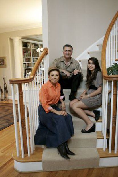 Familia Pahlavi en su casa de Washington en 2008.