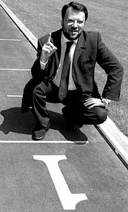 Alfredo Sánchez Monteseirín, en el Estadio de La Cartuja.