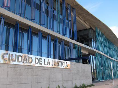 Edificio de la Ciudad de la Justicia de Zaragoza, en una imagen de archivo.