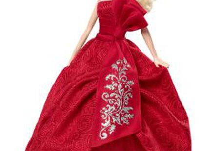 Barbie, con un vestido de noche, en una versión de 2012.
