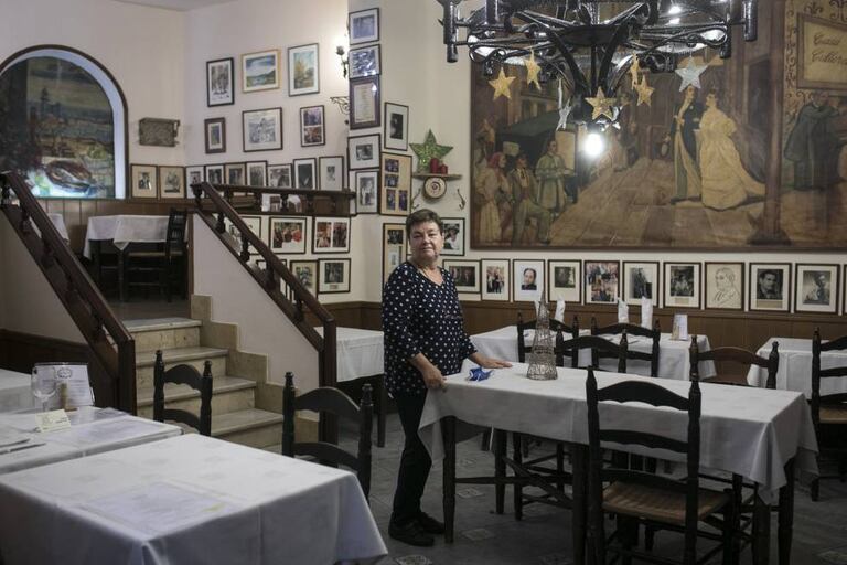Alícia Agut al restaurant Can Culleretes del barri Gòtic de Barcelona.