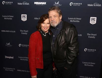 Mark Hamill with his wife, Marilou York, at a gala in Los Angeles in 2021.