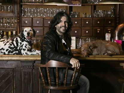 JJ Vaquero, el humorista que cuenta sus chistes a sus perros
