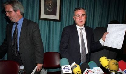 Martínez-Vares en 1999, cuando era presidente de la APM.