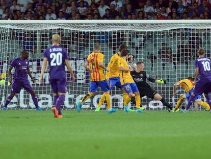 Bernardeschi fa el segon gol davant cinc rivals.