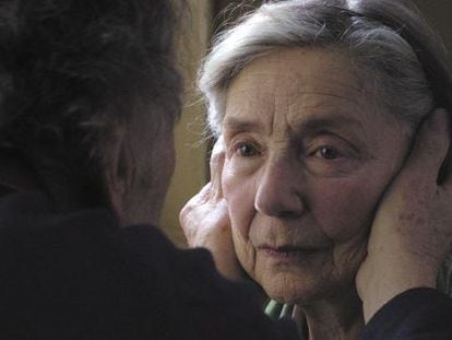 La actriz francesa Emmanuelle Riva en &#039;Amour&#039; de Michael Haneke. 