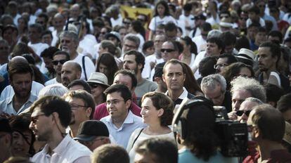 Ada Colau, este domingo, en la concentración en el Paseo de Sant Joan.