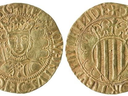 Pac&iacute;fico de oro acu&ntilde;ado en tiempos de Pere IV en el siglo XV y que se conservan en el MNAC.