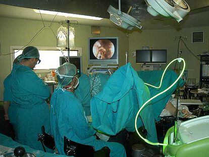 Operación de hiperplasia benigna de próstata con el nuevo láser en el hospital Ramón y Cajal de Madrid.