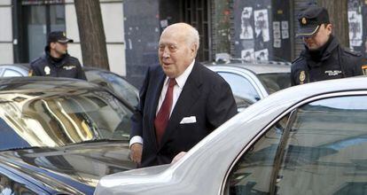 El extesorero del PP &Aacute;lvaro Lapuerta llega a la sede de la Fiscal&iacute;a Anticorrupci&oacute;n. 