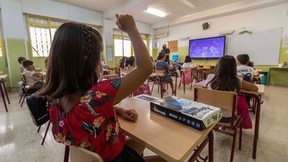 Niños en clase en el colegio público Federico de Arce de Murcia.