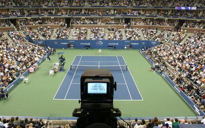 El tenis fue el primer deporte en incorporar la tecnología del ojo de halcón, en 2006.