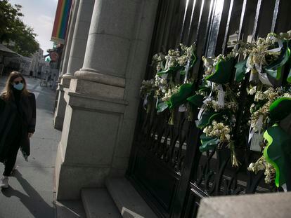 Ramos de Flores en el Ministerio de Igualdad.