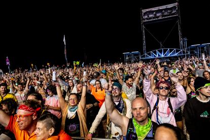 Asistentes tiene un festival de música en Estados Unidos, este sábado.
