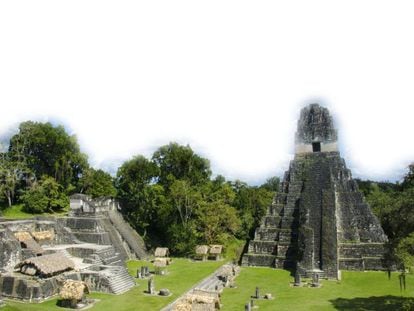 Vista del Templo del Gran Jaguar, ubicado en el Parque Arqueológico Tikal, Petén, Guatemala.