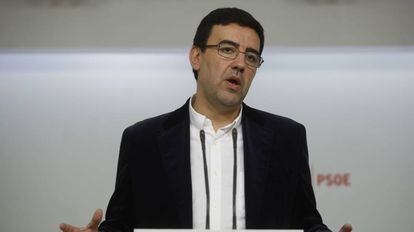 Mario Jim&eacute;nez, portavoz de la gestora del PSOE.