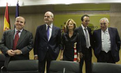 Elena Salgado, Gaspar Zarrías, Manuel Chaves, Luis Espadas y Juan Manuel López Carbajo.